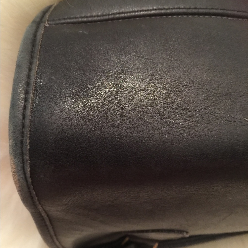Brown Leather Vintage Coach Handbag - Picture 5 of 6